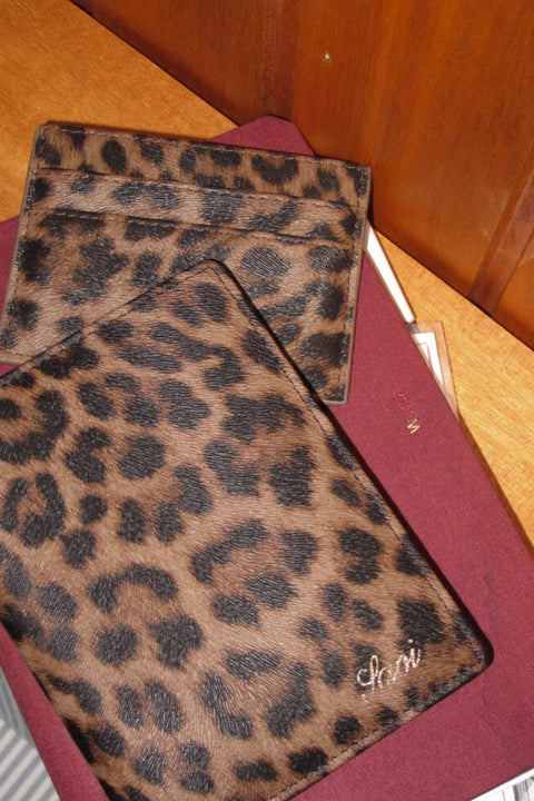 Solange Passport Holder