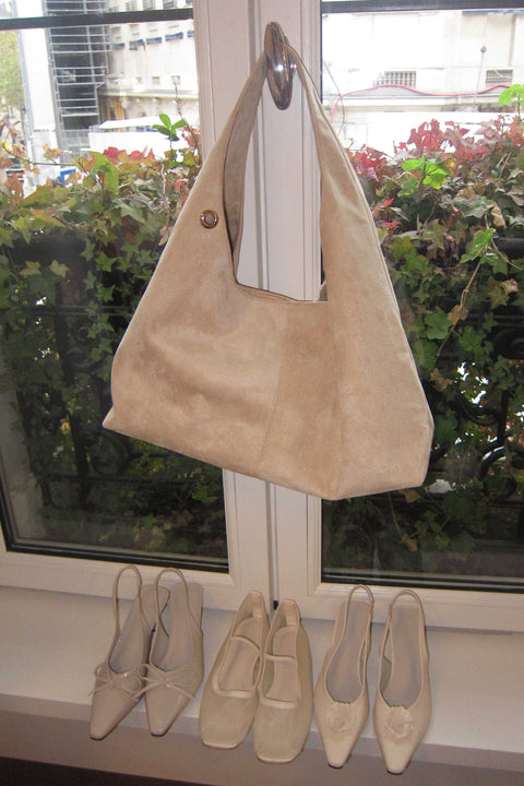 Carrie Midi Suede in Vanilla Latte