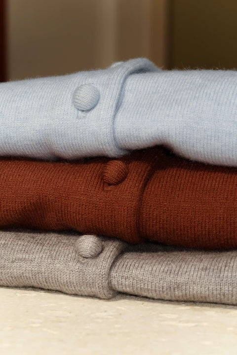 90s Short Sleeve Cardigan in Cinnamon