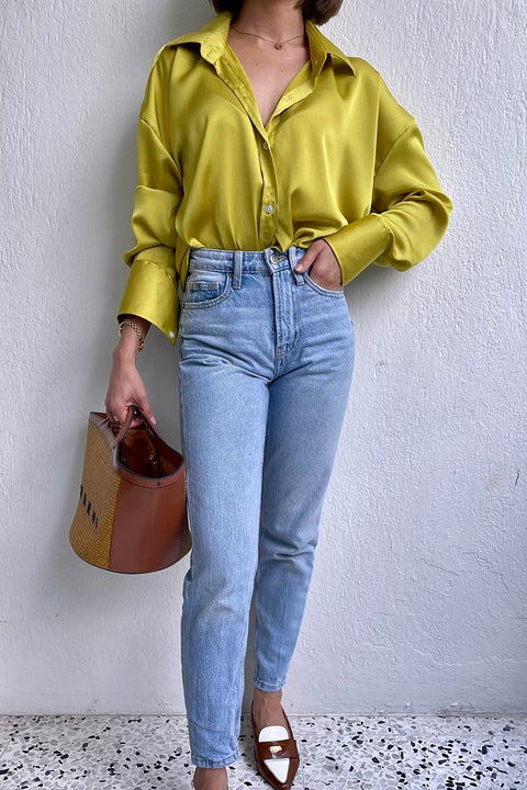 Classic Shirt in Calamansi Green