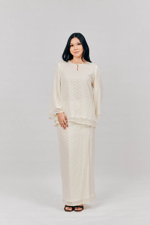 Kurung Kedah in Sejuk Dingin White