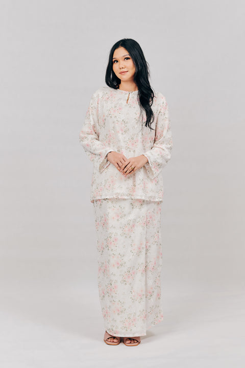 Kurung Kedah in Seroja Pink