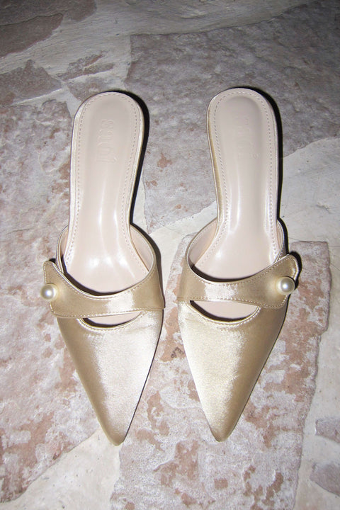 Monroe Heels in Pearl