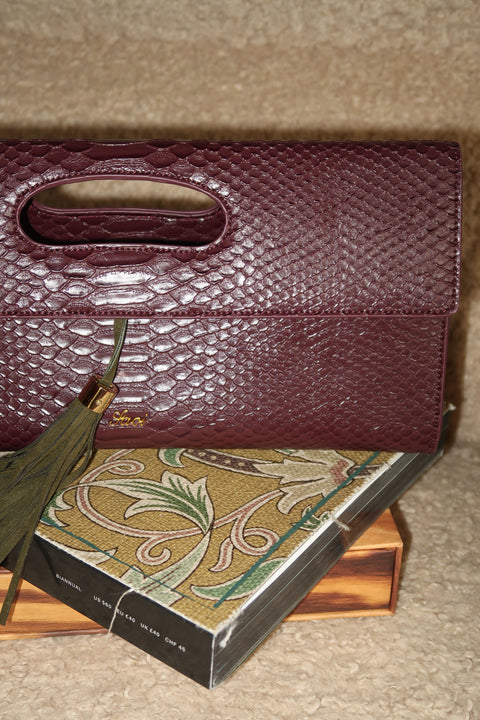 Peggy Clutch Plum