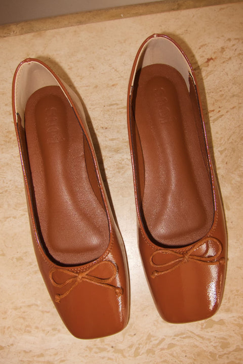 Poppy Ballet Flats in Toffee Brown
