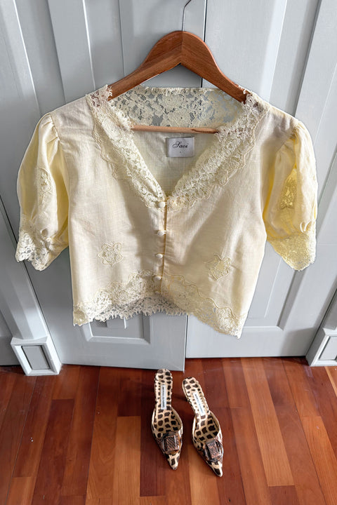 Belle Top in Honey