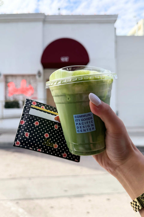 Cardholder in Beverly Polka