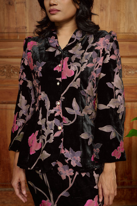 Naya Kebaya in Opera Black