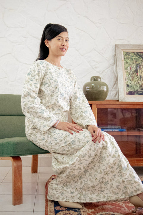 Kurung Kedah Salma in Green