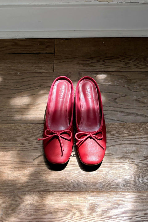 Gabby in Deep Ruby