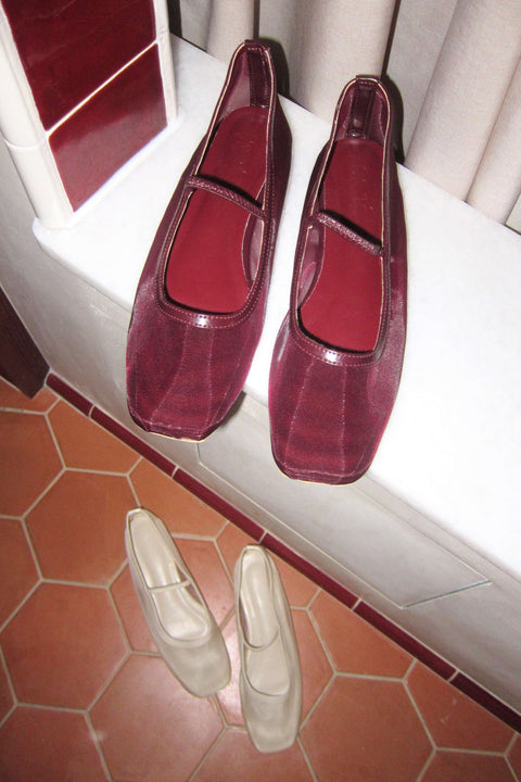 Janet Mesh Flats in Burgundy