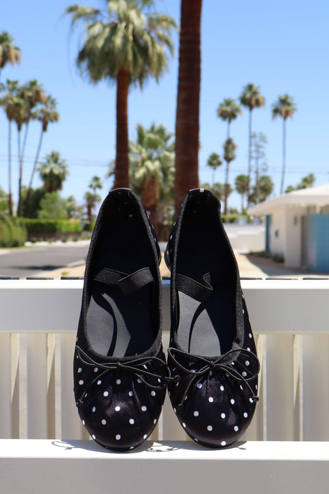 Jackie Flats in Polka
