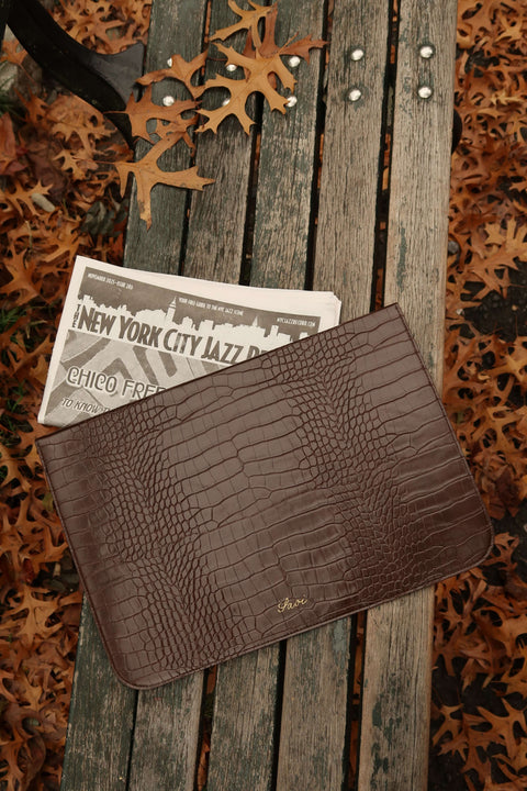 Laptop Case in Croc Brown
